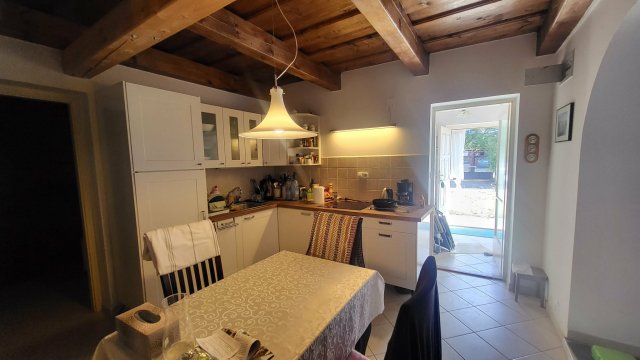 Eladó családi ház, Lesenceistvándon 59.5 M Ft, 3 szobás