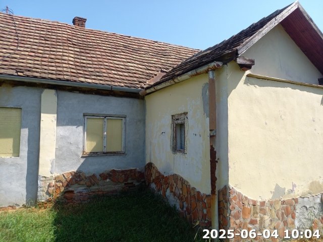 Eladó családi ház, Mezőberényben 1.8 M Ft, 1+1 szobás