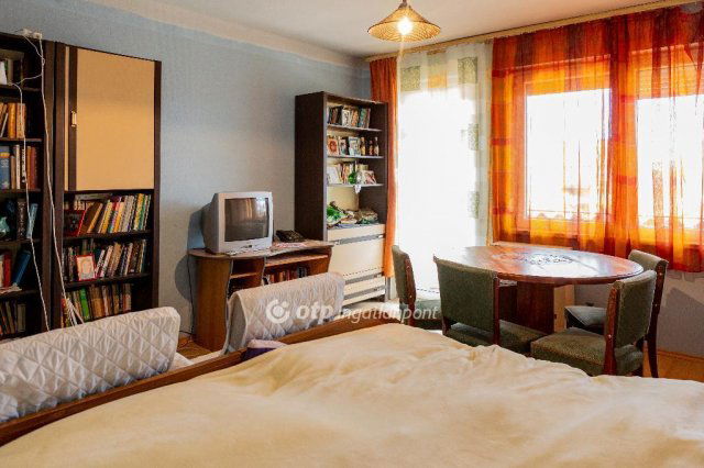 Eladó ikerház, Siófokon 125 M Ft, 5+1 szobás