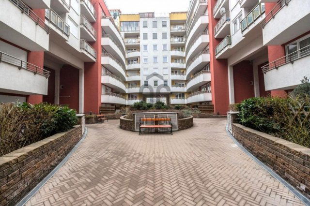 Eladó téglalakás, Budapesten, VIII. kerületben 57.9 M Ft