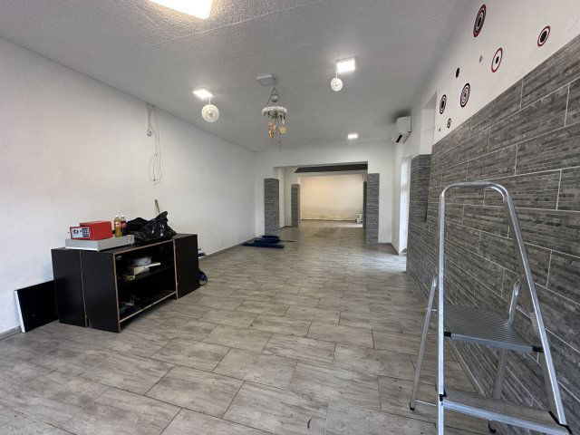 Kiadó üzlethelyiség, Kiskunlacházán 299 E Ft / hó
