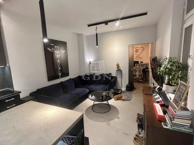 Eladó téglalakás, Budapesten, V. kerületben, Haris közben