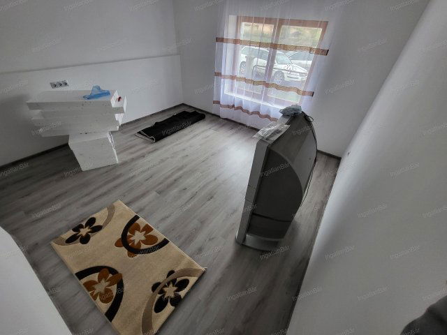 Eladó családi ház, Csengerben 34.99 M Ft, 4 szobás