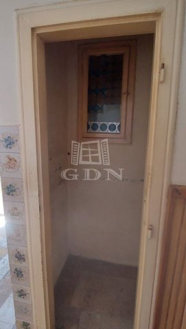 Eladó téglalakás, Budapesten, IX. kerületben 57 M Ft, 1 szobás