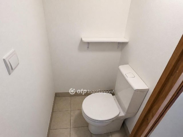 Eladó téglalakás, Budapesten, VIII. kerületben 57 M Ft