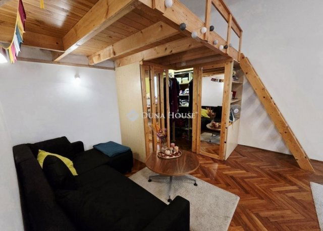 Eladó téglalakás, Budapesten, III. kerületben 53.5 M Ft