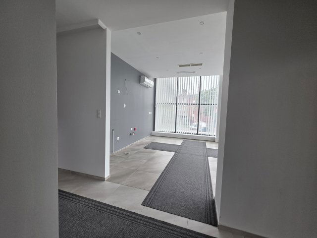 Eladó téglalakás, Szigetszentmiklóson 95 M Ft, 4 szobás