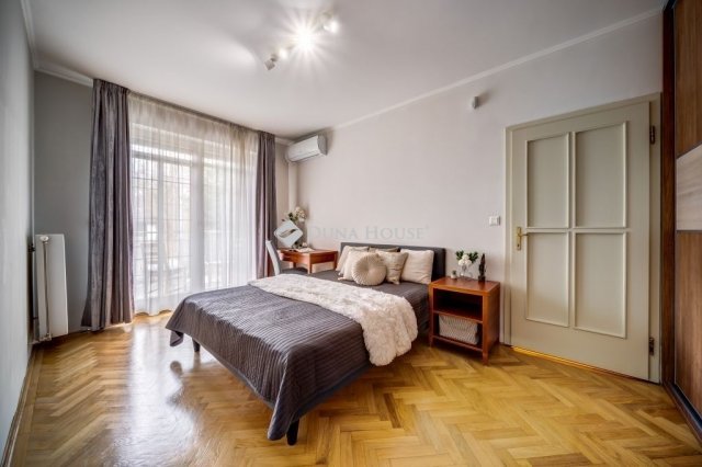 Eladó téglalakás, Budapesten, III. kerületben 169 M Ft, 3 szobás