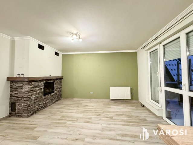 Eladó téglalakás, Debrecenben 89.9 M Ft, 4 szobás