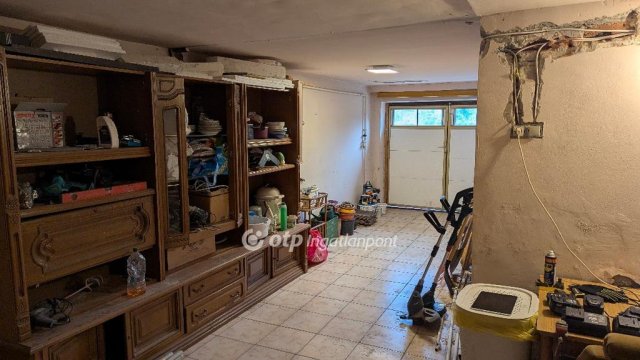 Eladó ikerház, Gödön 114.5 M Ft, 4+2 szobás