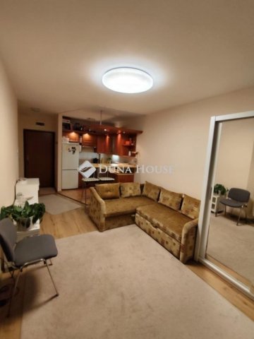 Eladó téglalakás, Budapesten, XV. kerületben 61.9 M Ft, 2 szobás