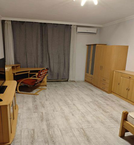 Kiadó téglalakás, albérlet, Debrecenben 200 E Ft / hó, 2 szobás