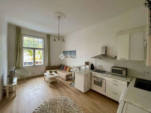 Eladó téglalakás, Budapesten, XIII. kerületben 51 M Ft, 1 szobás