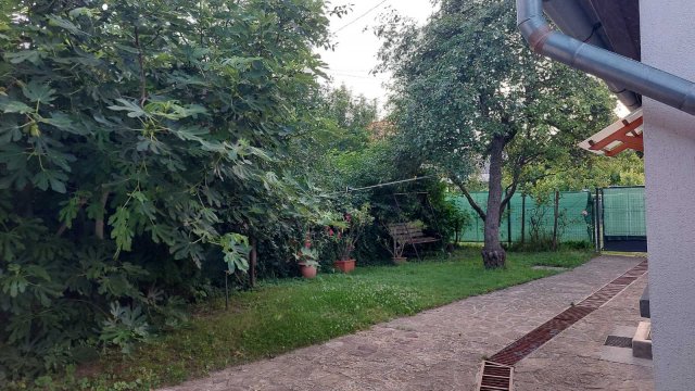 Eladó családi ház, Csopakon 89.5 M Ft, 4 szobás
