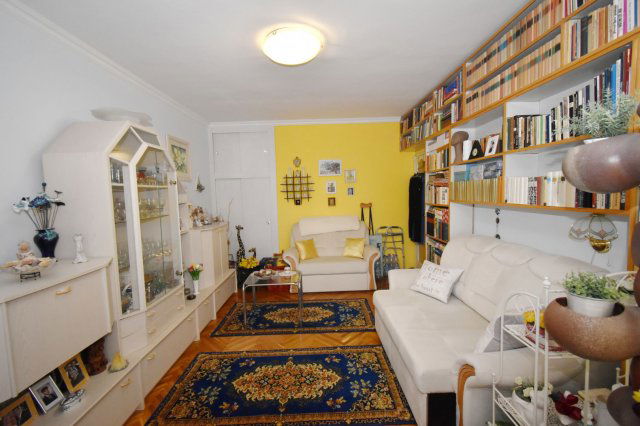 Eladó téglalakás, Debrecenben 66.9 M Ft, 2 szobás