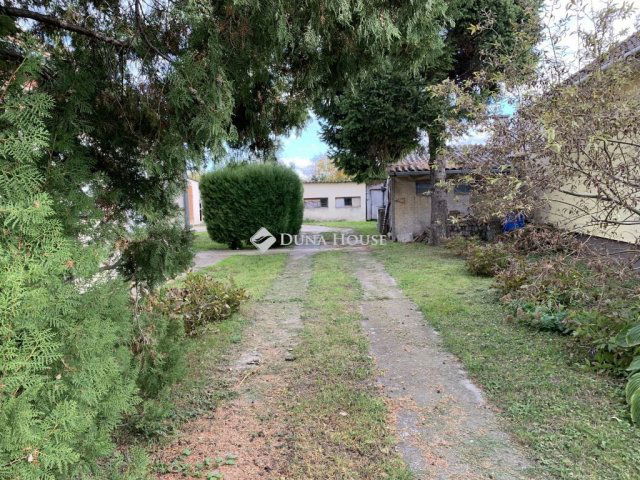Eladó családi ház, Abdaon 62.9 M Ft, 4 szobás