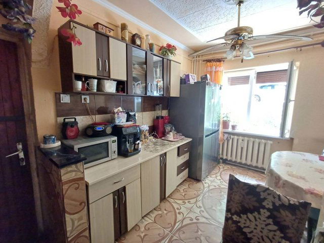 Eladó téglalakás, Salgótarjánban, Rákóczi úton 15.9 M Ft