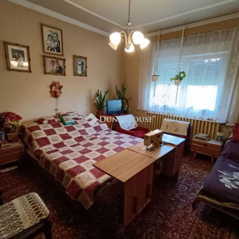 Eladó családi ház, Kecskeméten 62 M Ft, 3 szobás