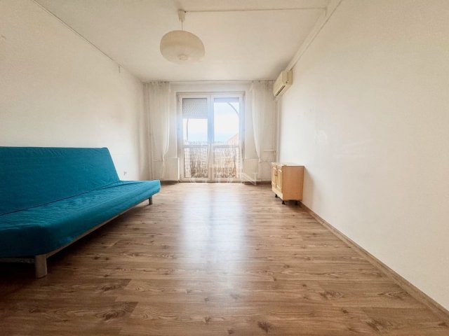 Eladó panellakás, Budapesten, XIV. kerületben 76.5 M Ft, 3 szobás