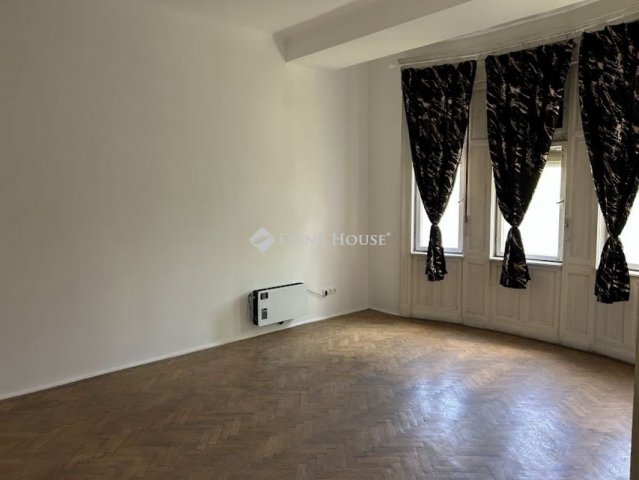 Eladó téglalakás, Budapesten, XIV. kerületben 120 M Ft, 3 szobás