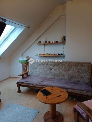 Eladó téglalakás, Pécsett, Mécsvirág utcában 44.5 M Ft