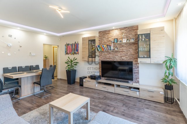 Eladó panellakás, Budapesten, X. kerületben 68.9 M Ft, 2 szobás