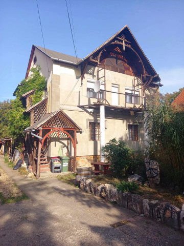 Eladó családi ház, Telkin 106 M Ft, 3+2 szobás