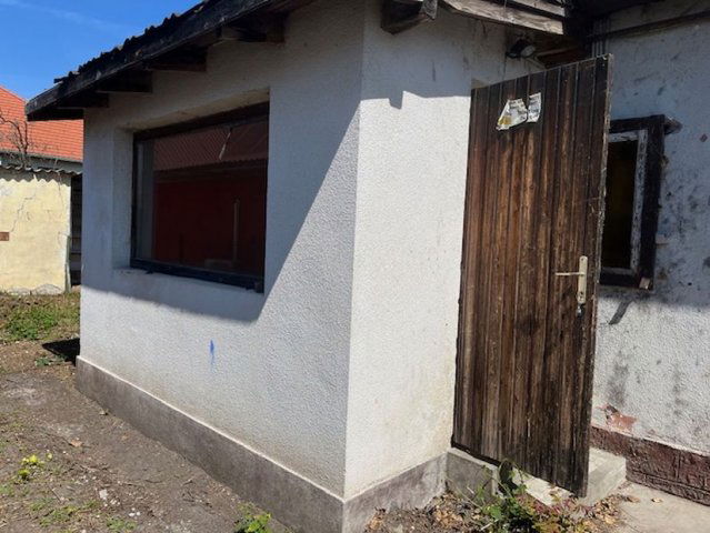 Eladó családi ház, Dunaharasztin 39.9 M Ft, 3 szobás