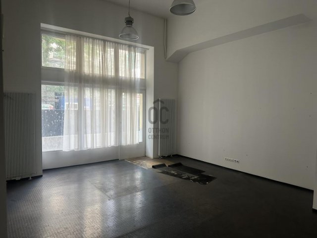Eladó ipari ingatlan, Budapesten, V. kerületben 330 M Ft