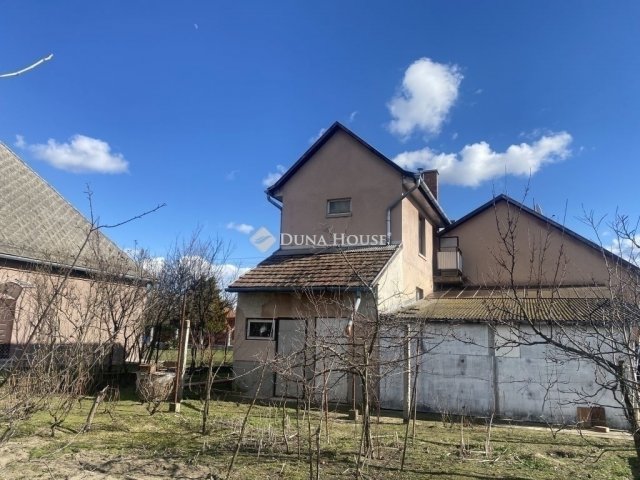 Eladó családi ház, Monoron 72 M Ft, 3 szobás