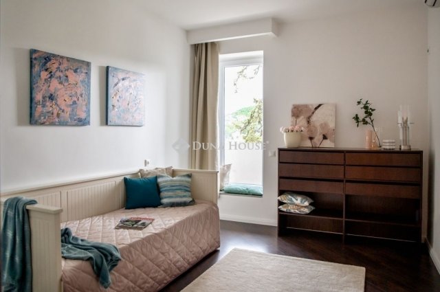 Eladó téglalakás, Budapesten, II. kerületben 269 M Ft, 3 szobás