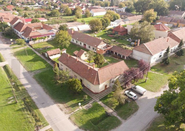 Eladó ipari ingatlan, Sándorfalván 130 M Ft