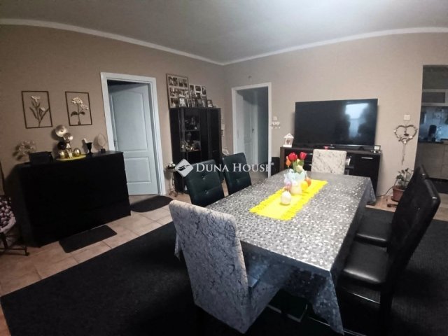 Eladó családi ház, Rétalapon 41 M Ft, 3 szobás