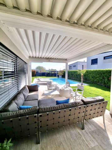 Eladó ikerház, Budapesten, III. kerületben 398.9 M Ft, 5 szobás