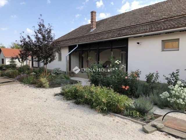 Eladó családi ház, Tiszaszentimrén 64.9 M Ft, 4 szobás