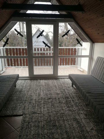 Eladó nyaraló, Balatonszemesen 99 M Ft, 2+2 szobás