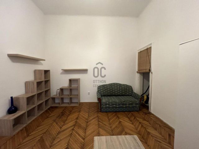 Eladó téglalakás, Budapesten, V. kerületben 86 M Ft, 2 szobás