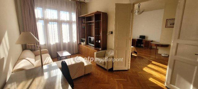 Eladó téglalakás, Budapesten, VIII. kerületben 84 M Ft