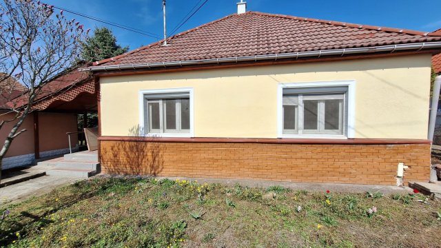Eladó családi ház, Gödöllőn 87.99 M Ft, 2 szobás