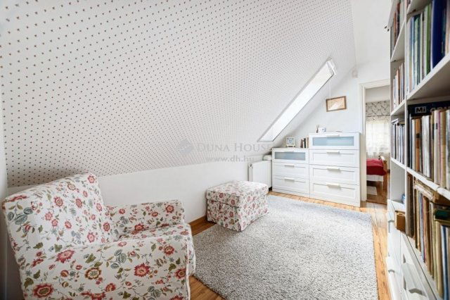 Eladó családi ház, Pilisszentkereszten 168 M Ft, 4 szobás