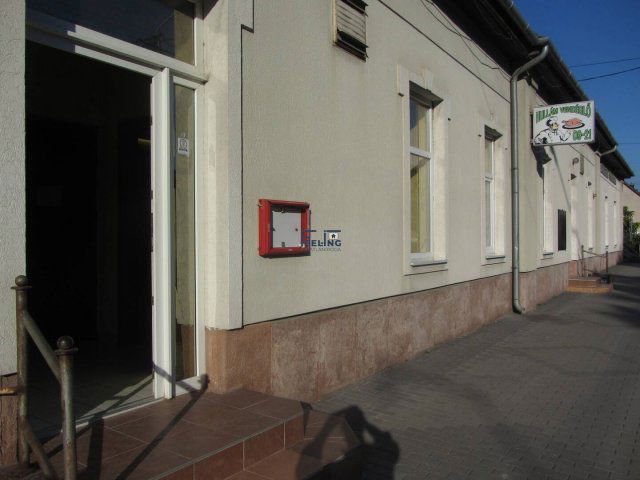 Eladó üzlethelyiség, Lábatlanon 150 M Ft / költözzbe.hu