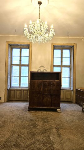 Eladó téglalakás, Budapesten, VI. kerületben 88 M Ft, 1 szobás