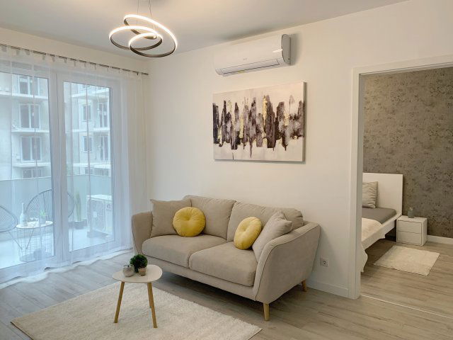 Kiadó téglalakás, albérlet, VIII. kerületben, Corvin sétányon