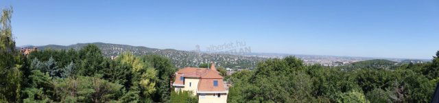 Eladó családi ház, Budapesten, XII. kerületben, Istenhegyi úton