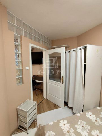 Eladó téglalakás, Budapesten, XV. kerületben 64.9 M Ft