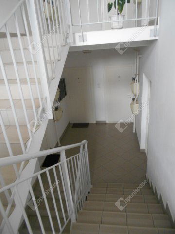 Eladó téglalakás, Hévízen 62 M Ft, 3 szobás