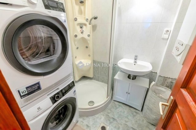 Eladó családi ház, Budapesten, XX. kerületben 114.99 M Ft