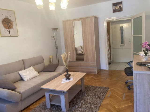 Kiadó téglalakás, albérlet, Debrecenben 210 E Ft / hó, 2 szobás