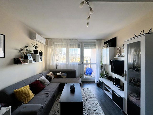 Eladó panellakás, Budapesten, III. kerületben 68.5 M Ft, 2 szobás