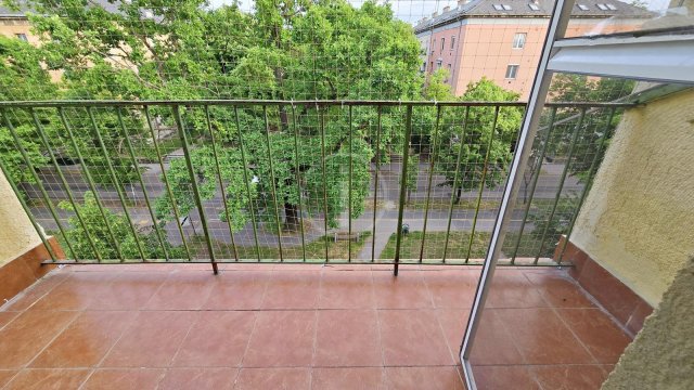 Eladó téglalakás, Budapesten, XIV. kerületben 61.5 M Ft